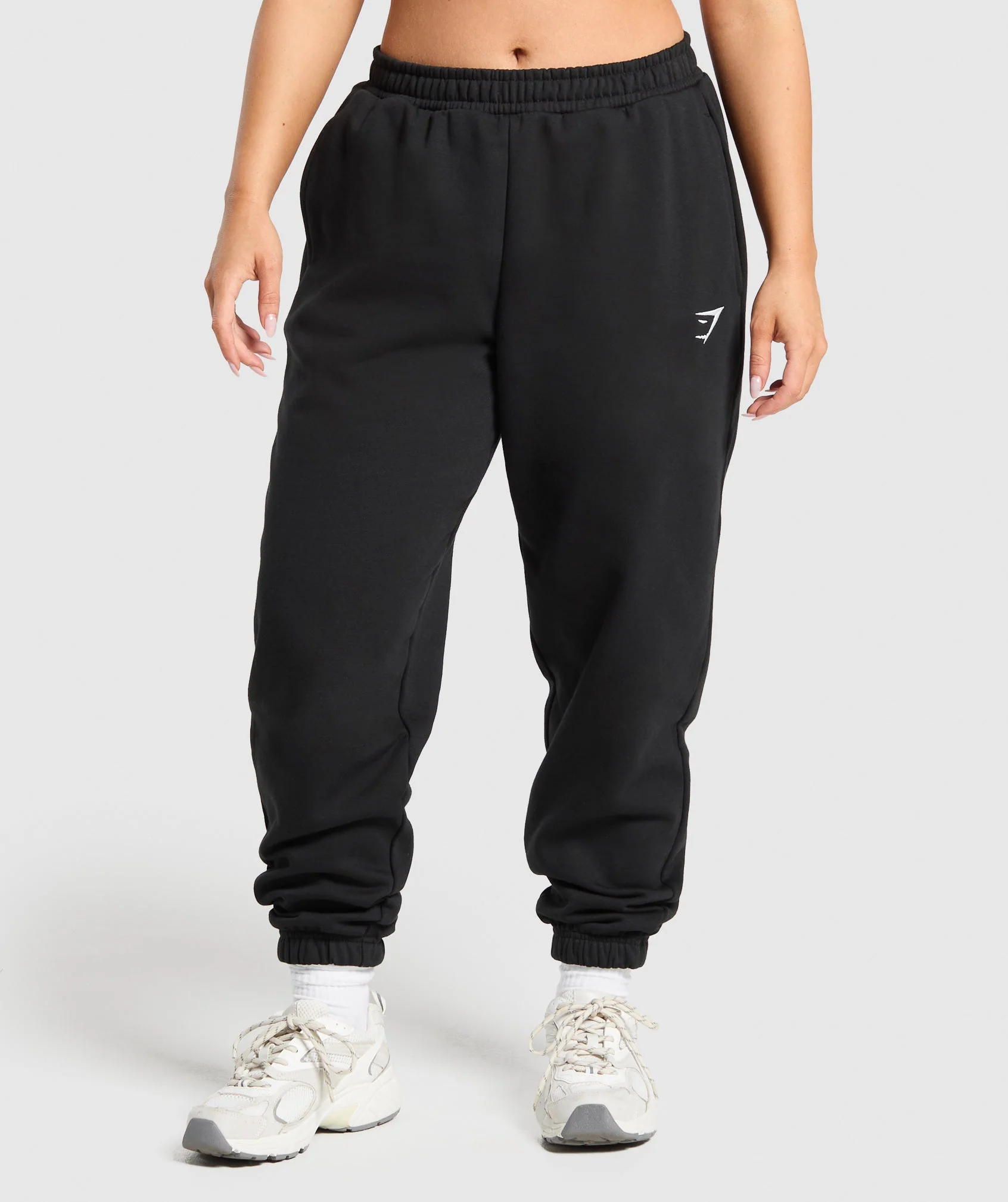 Training Fleece Short Joggers – Black
