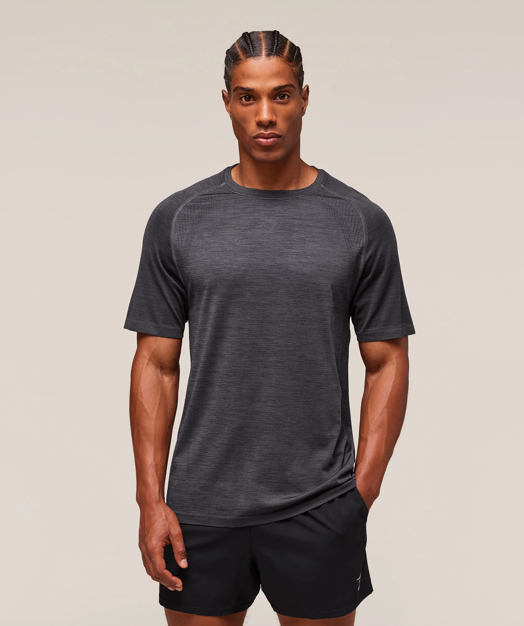 Versatile Seamless T-Shirt – Dark Grey/Black