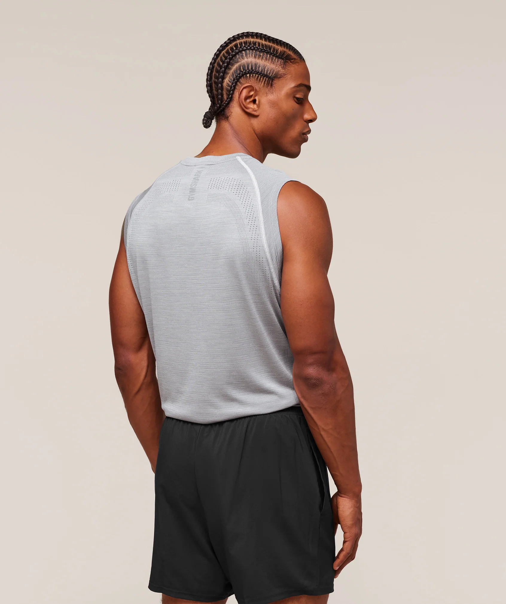 Versatile Seamless Tank – Light Grey/Smokey Grey