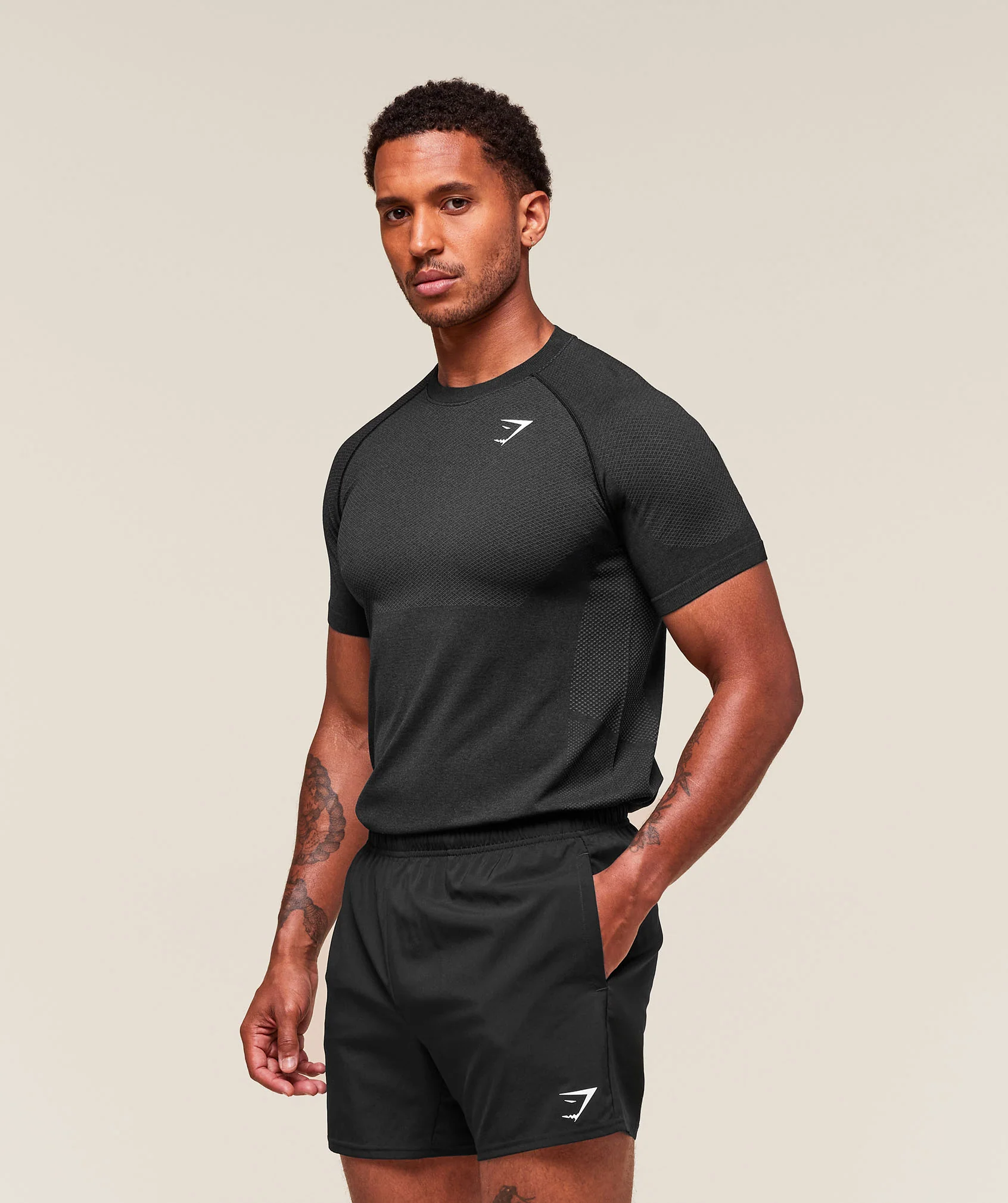 Vital T-Shirt – Black/Silhouette Grey - Imagen 2